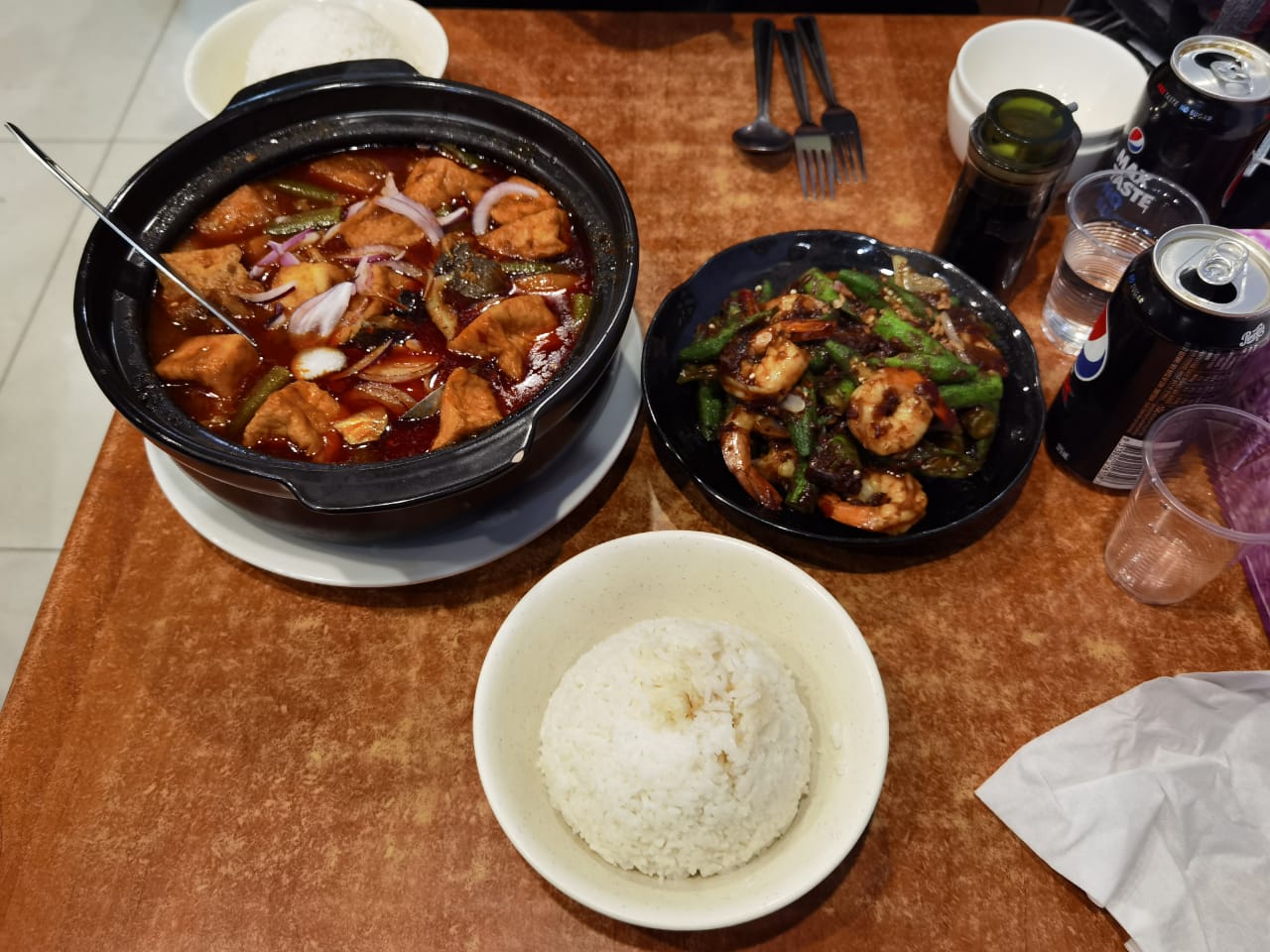 prawn in sambal sauce with okra at albees kitchen