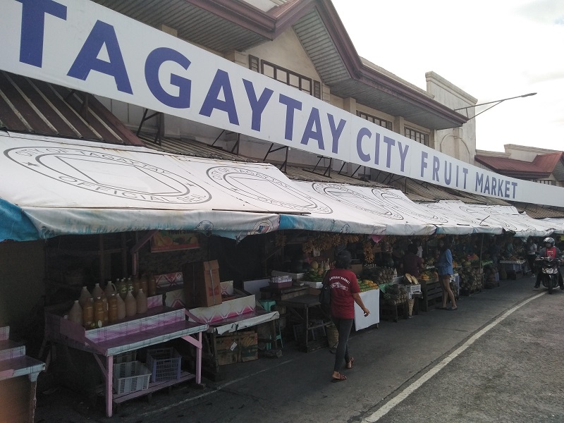 tagaytay-fruit-market-1.jpg